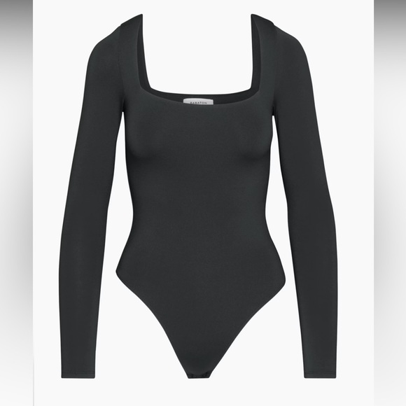 Aritzia Contour Square-neck Long-sleeve Bodysuit - Picture 2 of 5